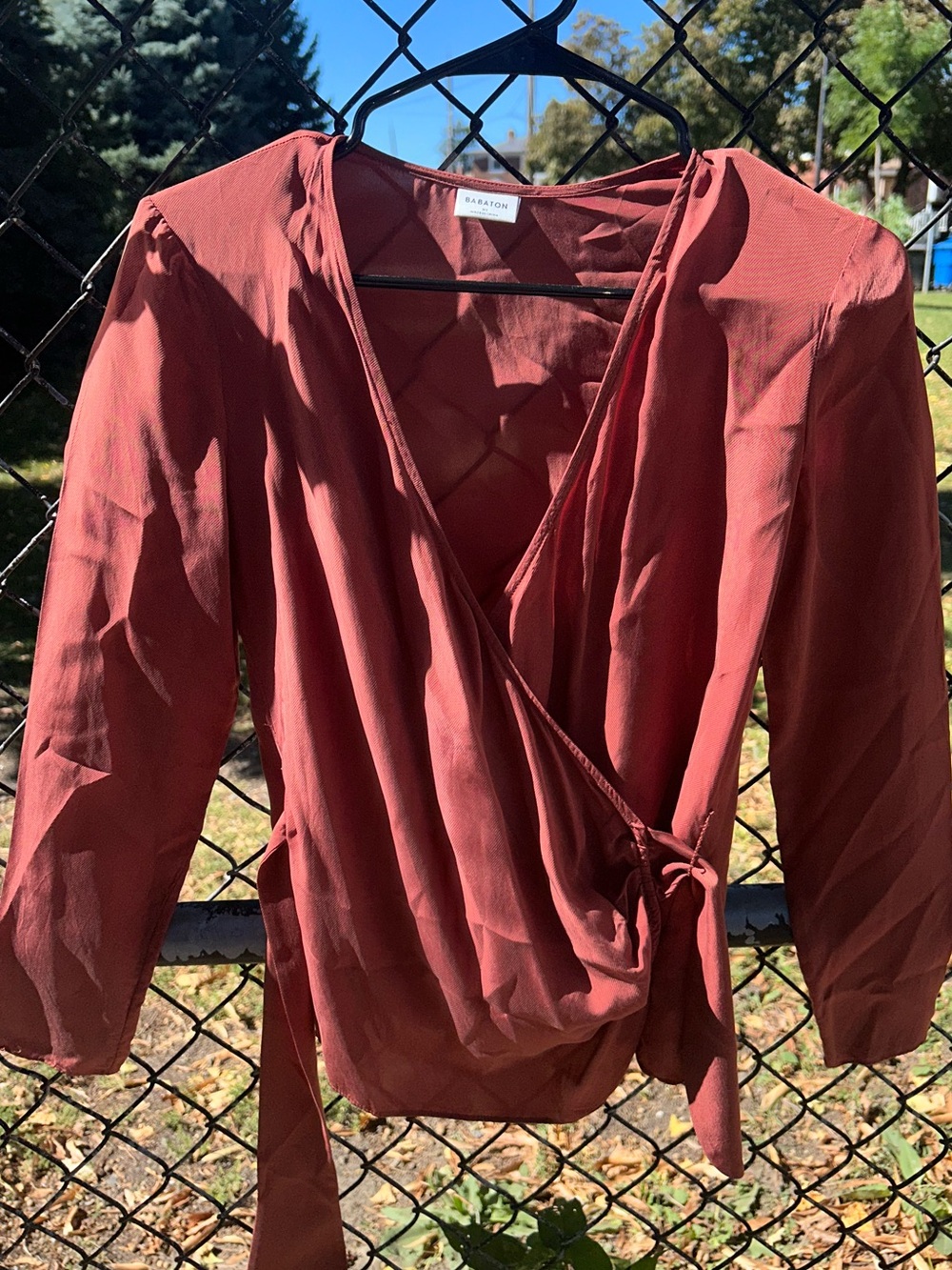 Aritzia Babaton Wrap Front Long Sleeve Blouse Rust Terracotta Size XS
